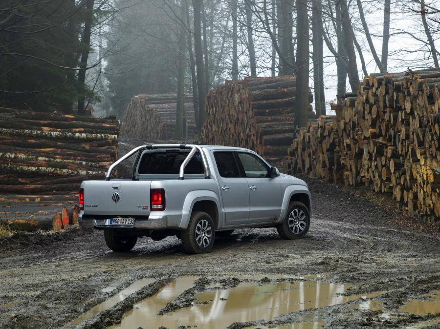  Volkswagen Amarok Double Cab Highline 2016 года  (фото 36 из 37)